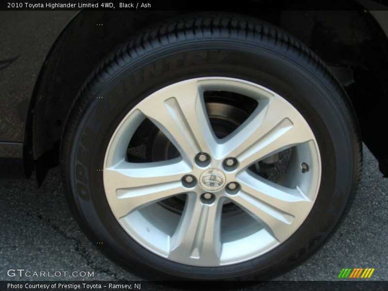 Black / Ash 2010 Toyota Highlander Limited 4WD