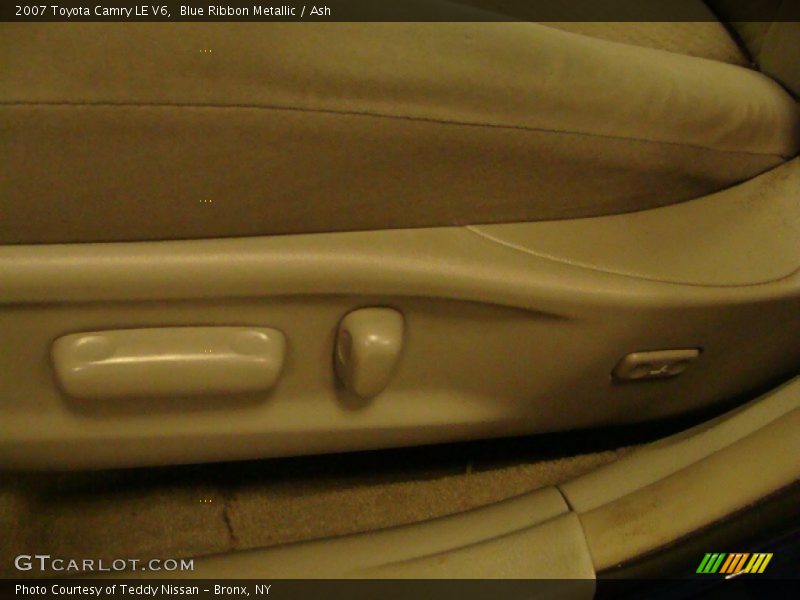 Blue Ribbon Metallic / Ash 2007 Toyota Camry LE V6