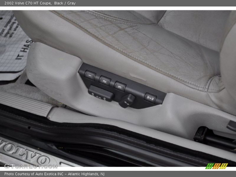Controls of 2002 C70 HT Coupe