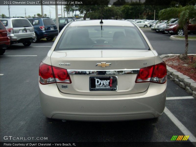 Gold Mist Metallic / Jet Black 2011 Chevrolet Cruze LT
