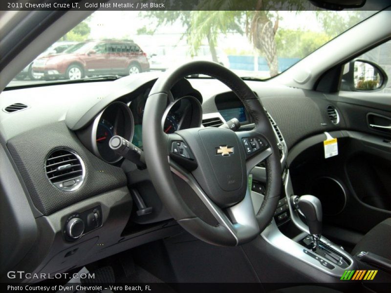 Gold Mist Metallic / Jet Black 2011 Chevrolet Cruze LT