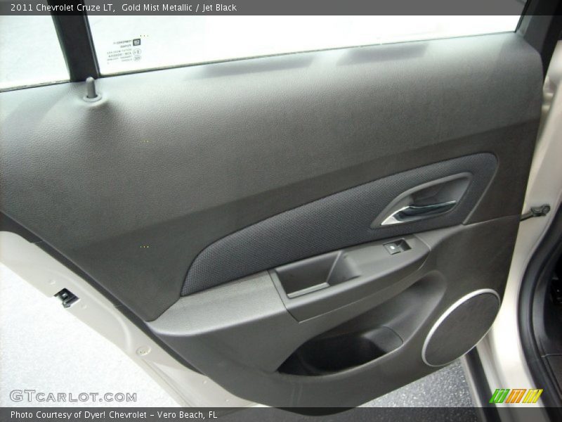 Gold Mist Metallic / Jet Black 2011 Chevrolet Cruze LT