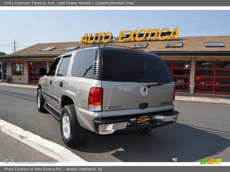 Light Pewter Metallic / Graphite/Medium Gray 2001 Chevrolet Tahoe LS 4x4