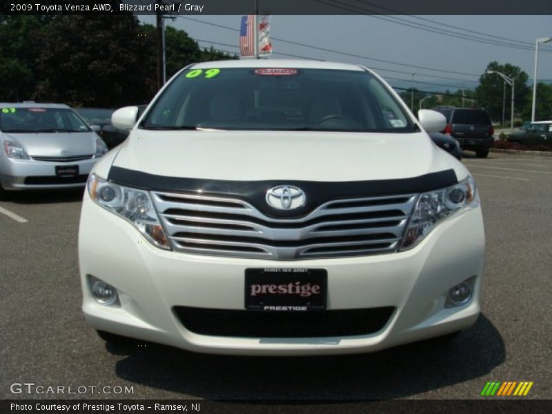 Blizzard Pearl / Gray 2009 Toyota Venza AWD