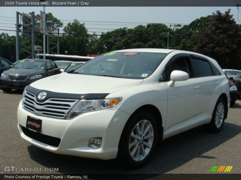 Blizzard Pearl / Gray 2009 Toyota Venza AWD