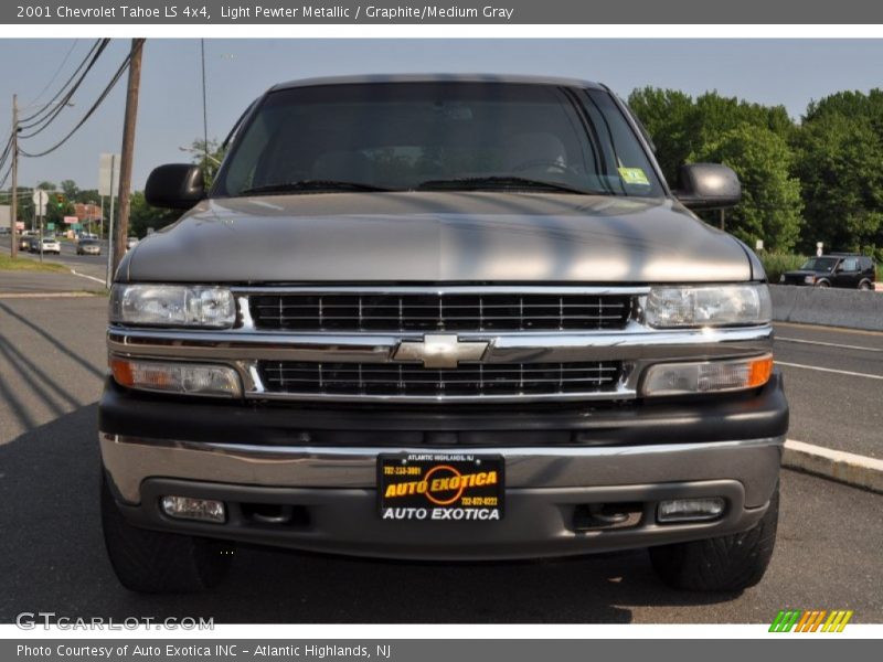 Light Pewter Metallic / Graphite/Medium Gray 2001 Chevrolet Tahoe LS 4x4