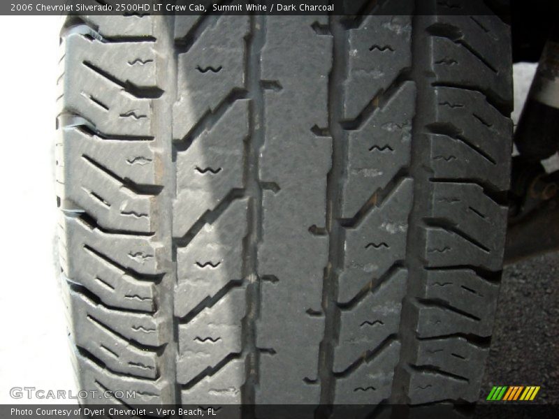 Summit White / Dark Charcoal 2006 Chevrolet Silverado 2500HD LT Crew Cab