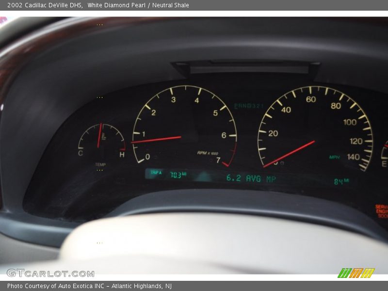 White Diamond Pearl / Neutral Shale 2002 Cadillac DeVille DHS