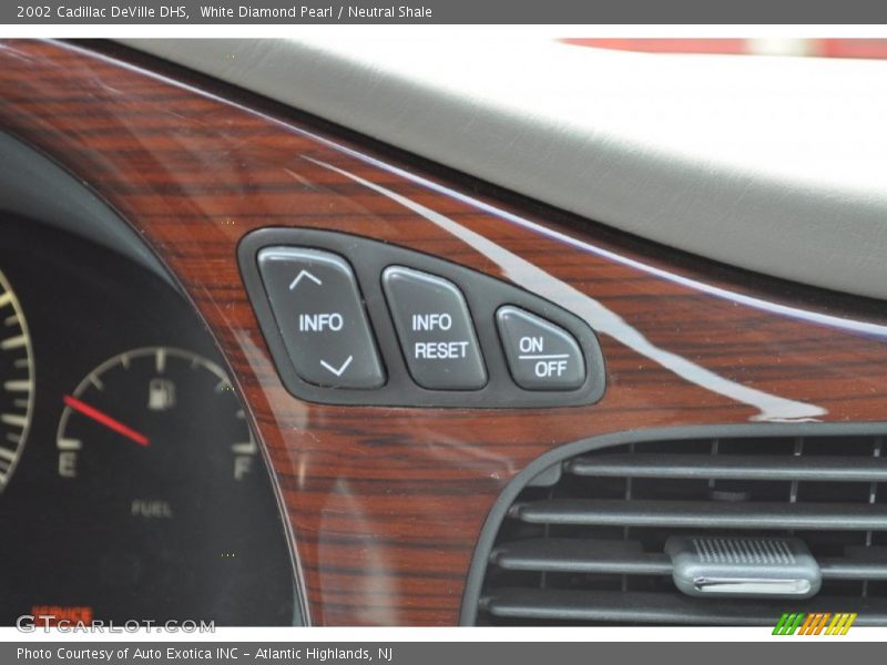 Controls of 2002 DeVille DHS