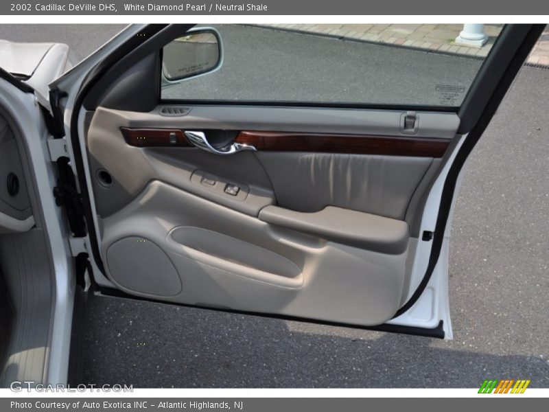 Door Panel of 2002 DeVille DHS