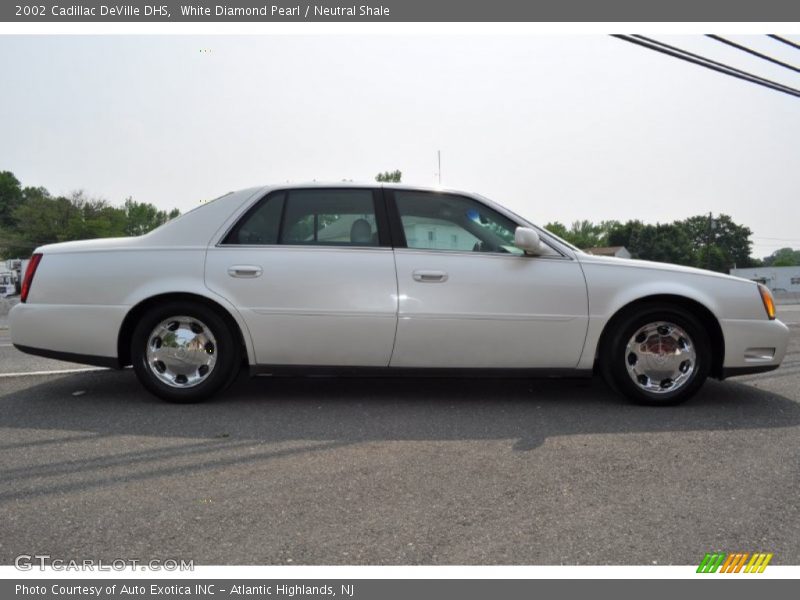 White Diamond Pearl / Neutral Shale 2002 Cadillac DeVille DHS
