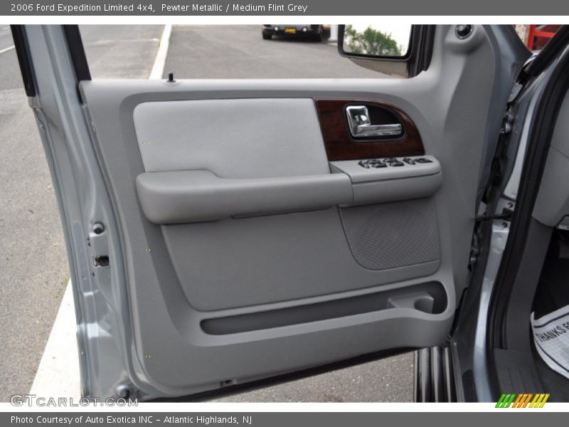 Pewter Metallic / Medium Flint Grey 2006 Ford Expedition Limited 4x4