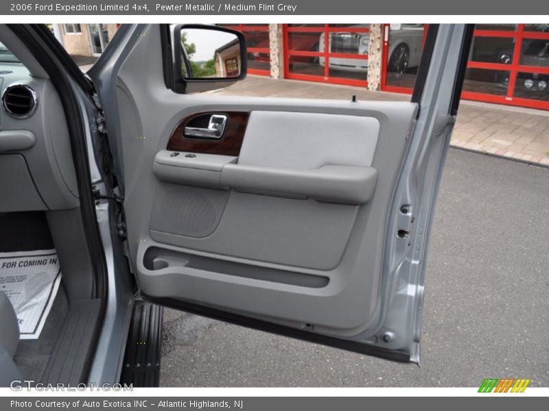 Pewter Metallic / Medium Flint Grey 2006 Ford Expedition Limited 4x4