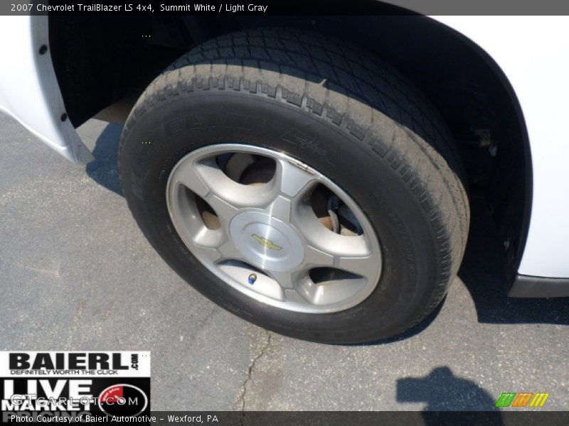 Summit White / Light Gray 2007 Chevrolet TrailBlazer LS 4x4