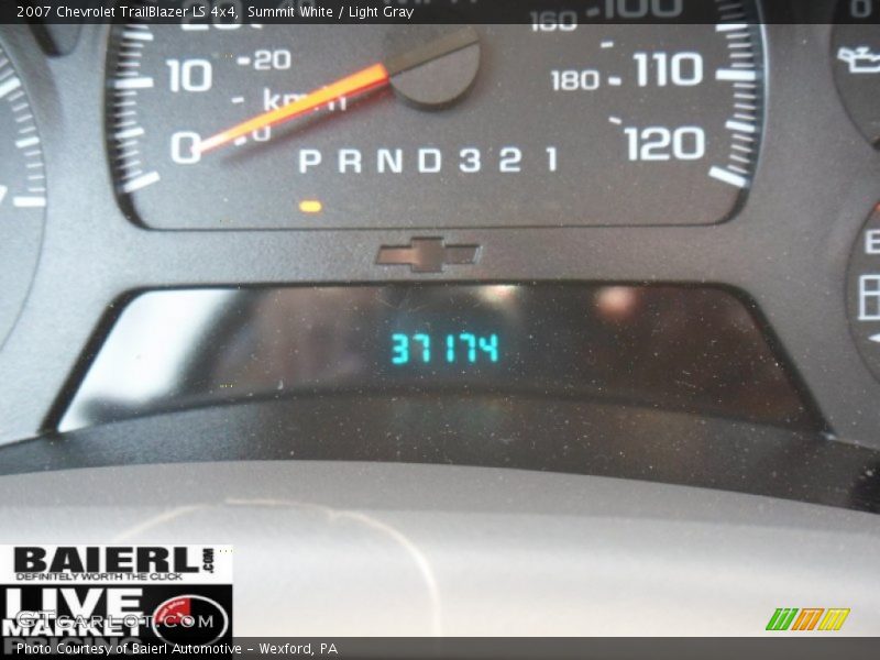 Summit White / Light Gray 2007 Chevrolet TrailBlazer LS 4x4