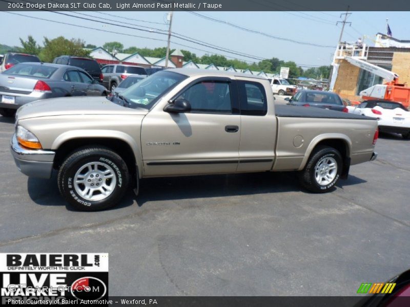 Light Almond Pearl Metallic / Taupe 2002 Dodge Dakota SLT Club Cab