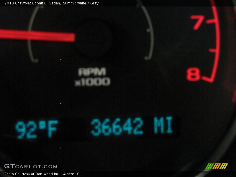 Summit White / Gray 2010 Chevrolet Cobalt LT Sedan