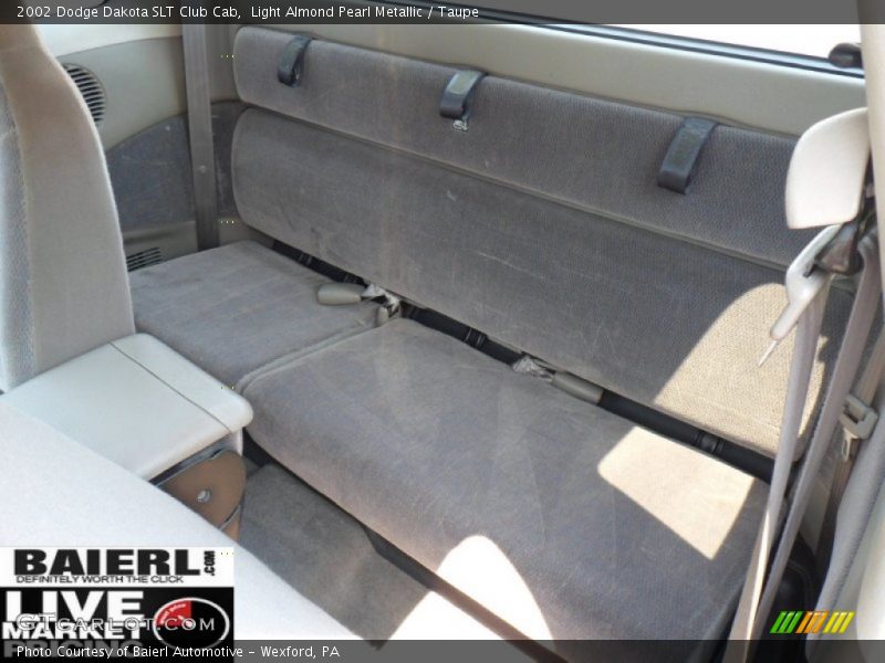 Light Almond Pearl Metallic / Taupe 2002 Dodge Dakota SLT Club Cab