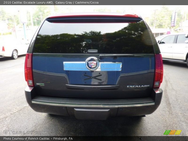 Galaxy Gray / Cashmere/Cocoa 2010 Cadillac Escalade Luxury AWD