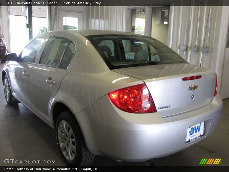 Silver Ice Metallic / Gray 2010 Chevrolet Cobalt LS Sedan