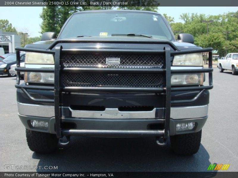Black / Dark Charcoal 2004 Chevrolet Silverado 2500HD LS Crew Cab