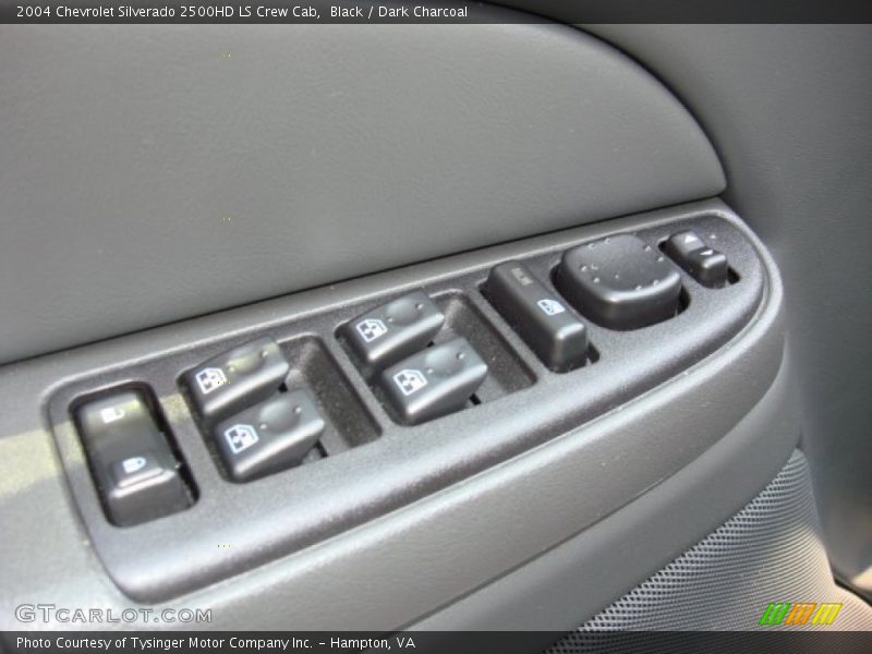 Controls of 2004 Silverado 2500HD LS Crew Cab