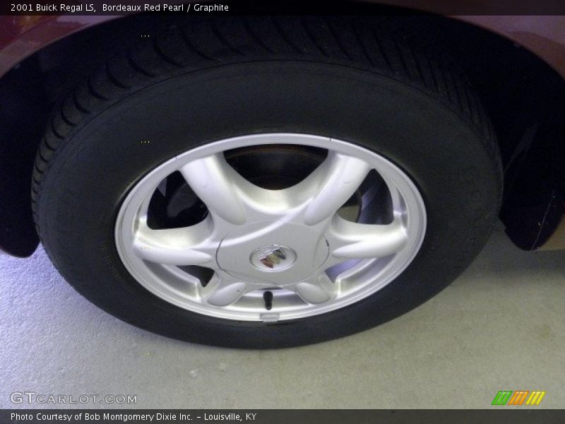  2001 Regal LS Wheel