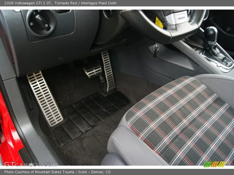 Tornado Red / Interlagos Plaid Cloth 2006 Volkswagen GTI 2.0T