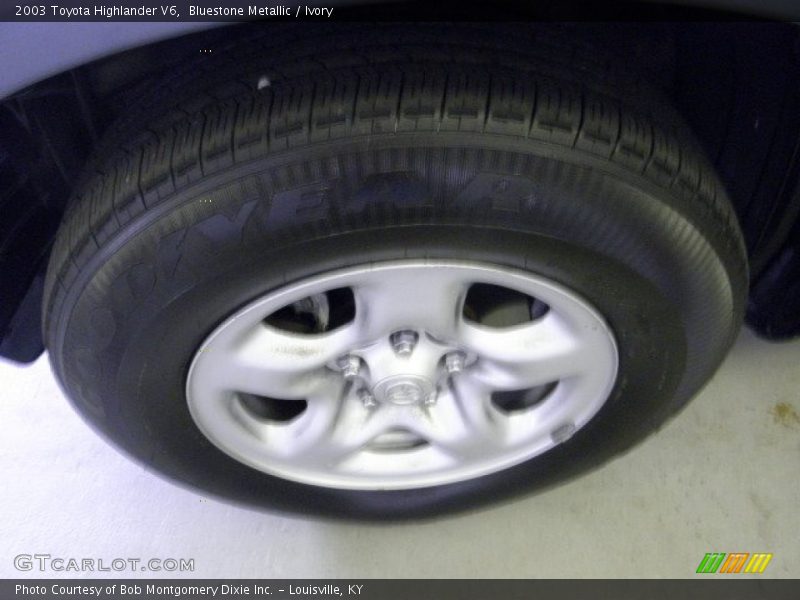 Bluestone Metallic / Ivory 2003 Toyota Highlander V6