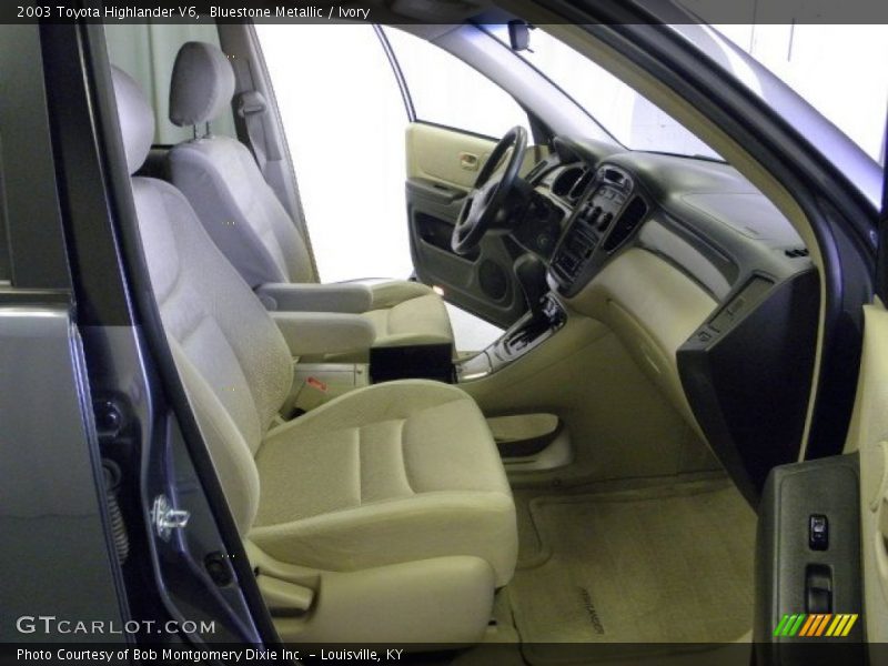 Bluestone Metallic / Ivory 2003 Toyota Highlander V6