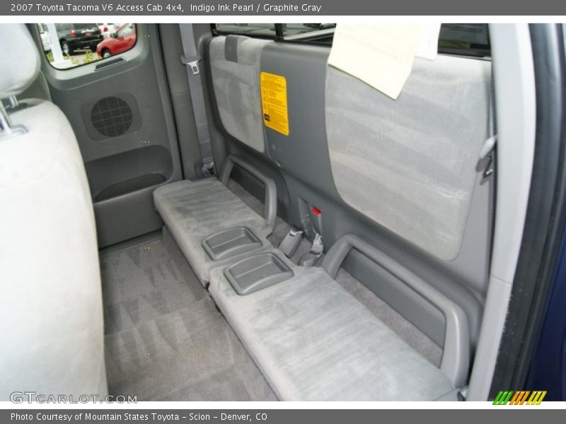 Indigo Ink Pearl / Graphite Gray 2007 Toyota Tacoma V6 Access Cab 4x4