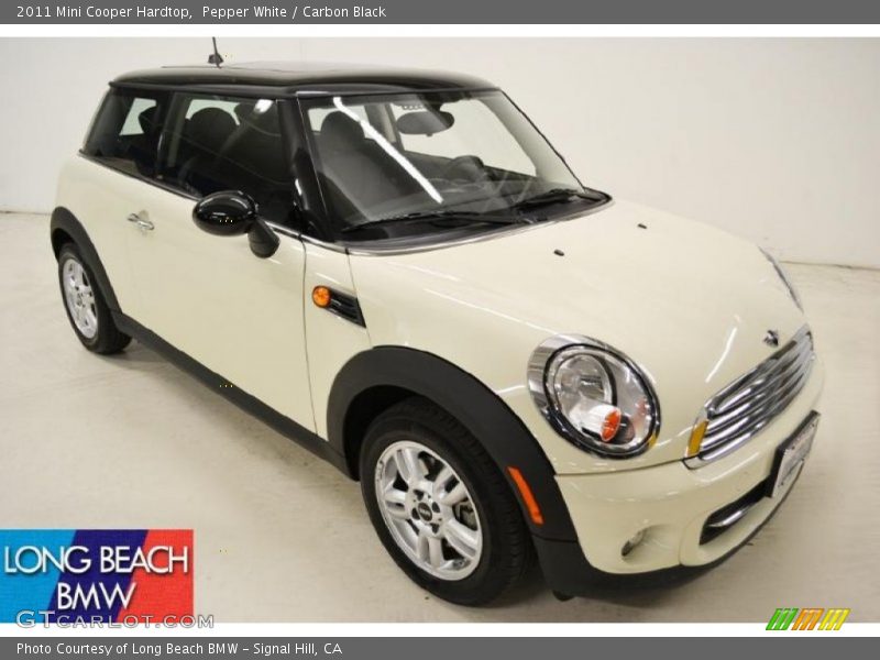 Pepper White / Carbon Black 2011 Mini Cooper Hardtop