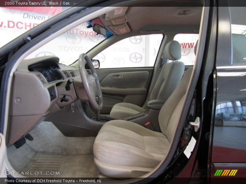 Black / Oak 2000 Toyota Camry LE