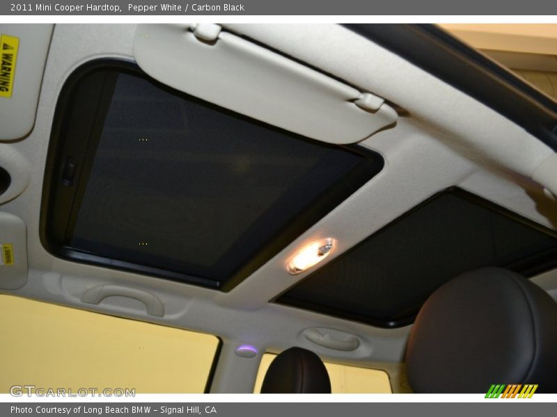 Pepper White / Carbon Black 2011 Mini Cooper Hardtop
