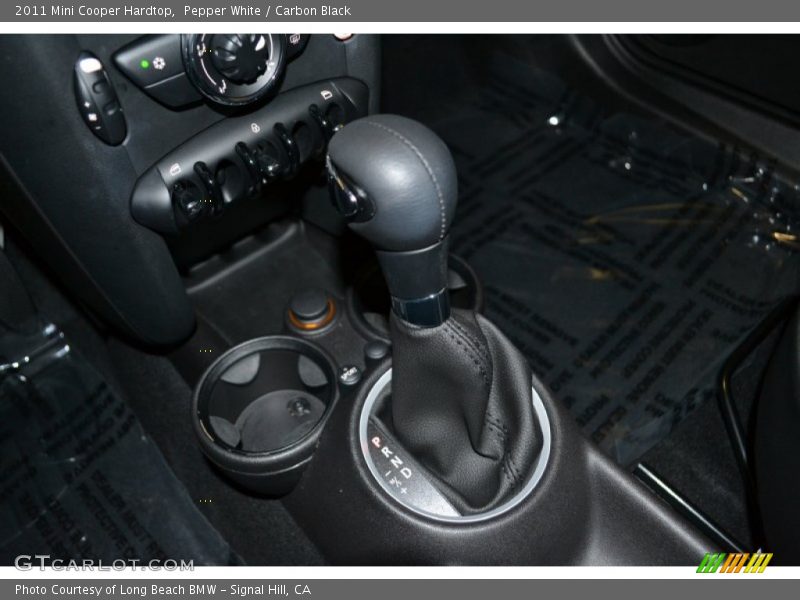 Pepper White / Carbon Black 2011 Mini Cooper Hardtop