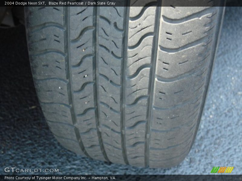 Blaze Red Pearlcoat / Dark Slate Gray 2004 Dodge Neon SXT