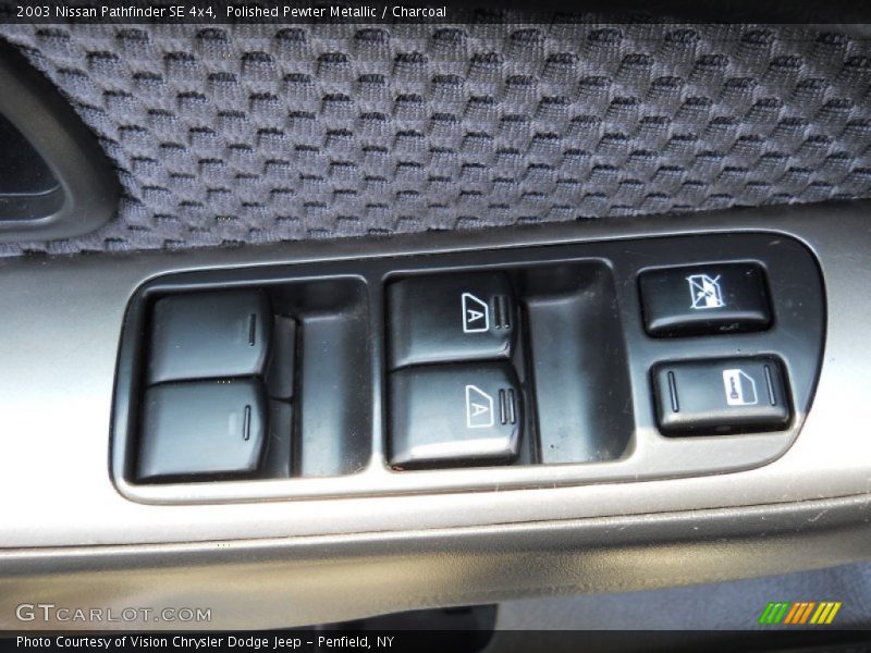Polished Pewter Metallic / Charcoal 2003 Nissan Pathfinder SE 4x4