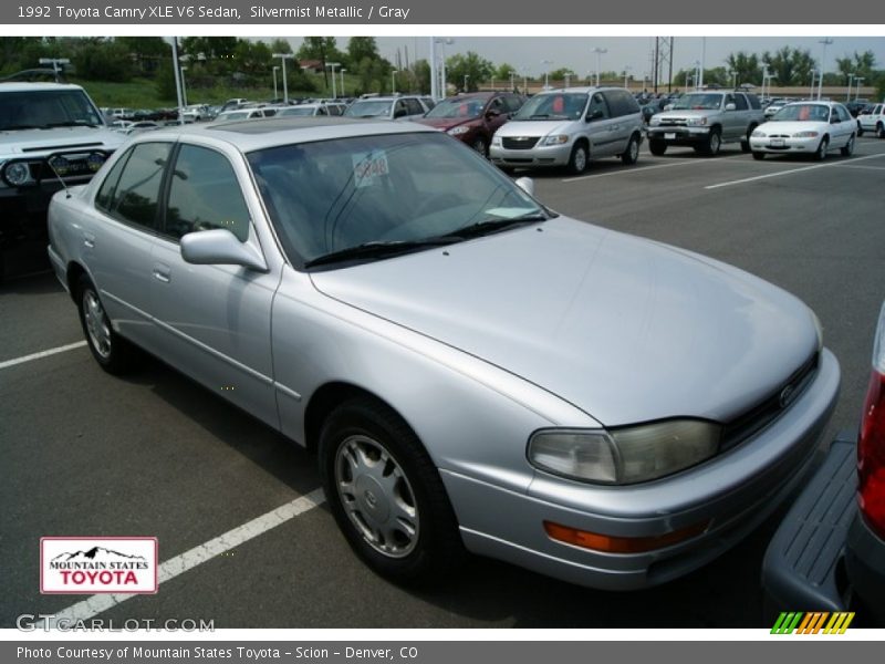 Silvermist Metallic / Gray 1992 Toyota Camry XLE V6 Sedan