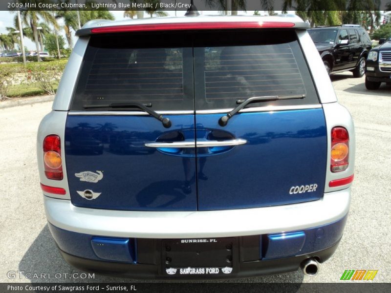 Lightning Blue Metallic / Black/Grey 2009 Mini Cooper Clubman