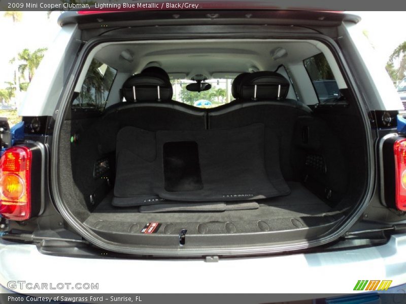 Lightning Blue Metallic / Black/Grey 2009 Mini Cooper Clubman