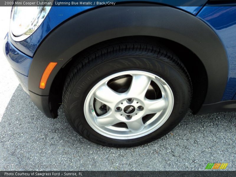 Lightning Blue Metallic / Black/Grey 2009 Mini Cooper Clubman