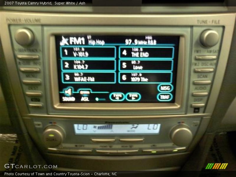 Super White / Ash 2007 Toyota Camry Hybrid