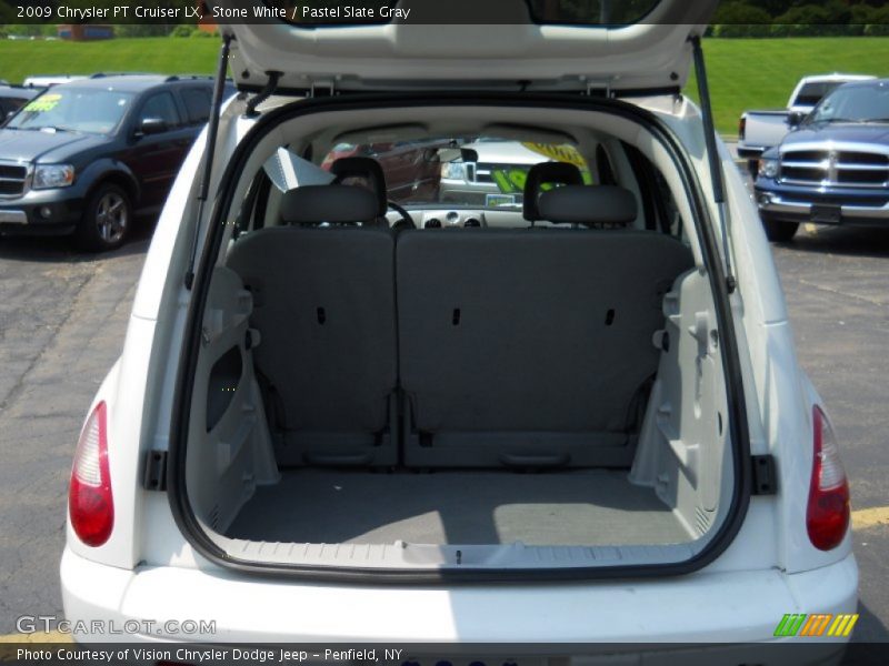Stone White / Pastel Slate Gray 2009 Chrysler PT Cruiser LX