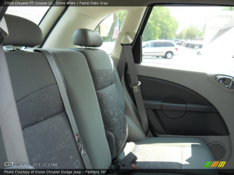 Stone White / Pastel Slate Gray 2009 Chrysler PT Cruiser LX