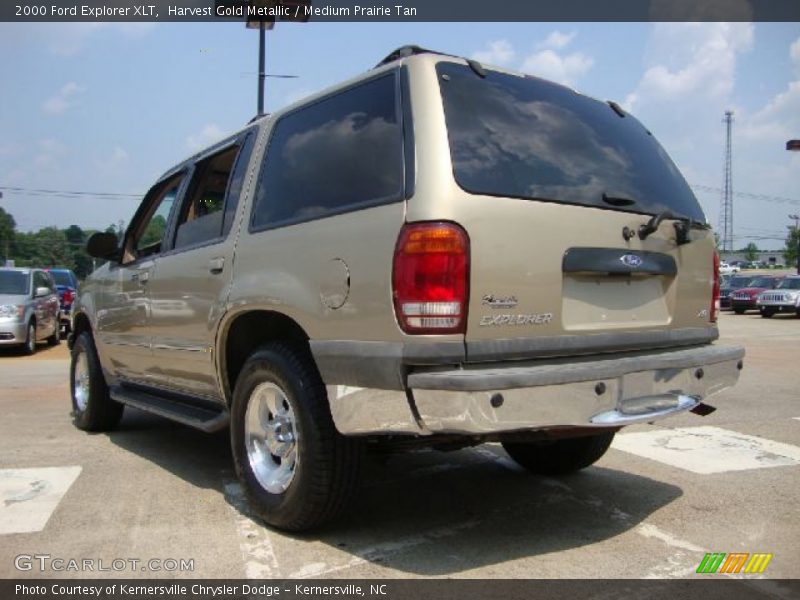Harvest Gold Metallic / Medium Prairie Tan 2000 Ford Explorer XLT