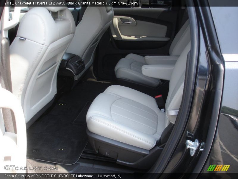  2011 Traverse LTZ AWD Light Gray/Ebony Interior