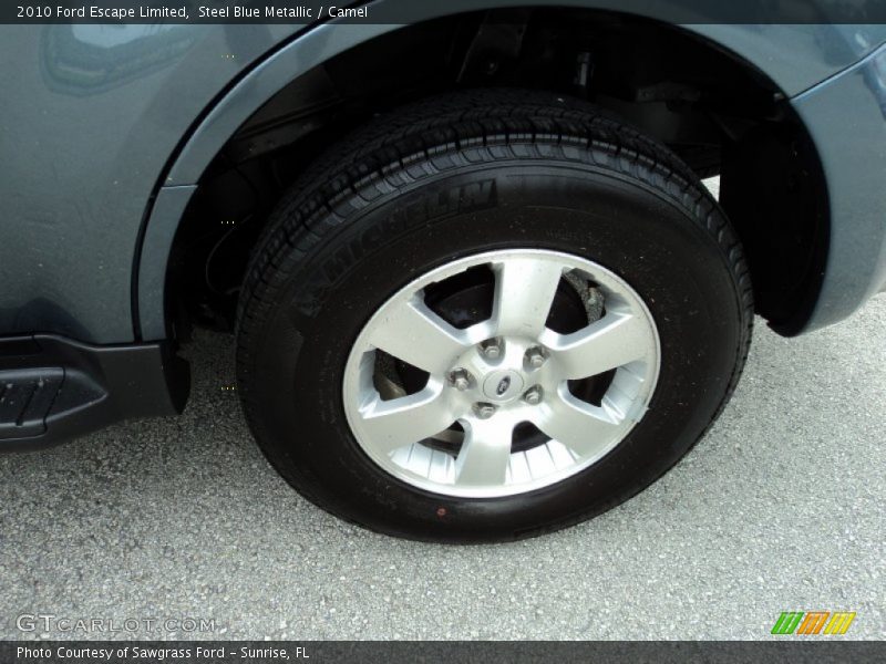  2010 Escape Limited Wheel