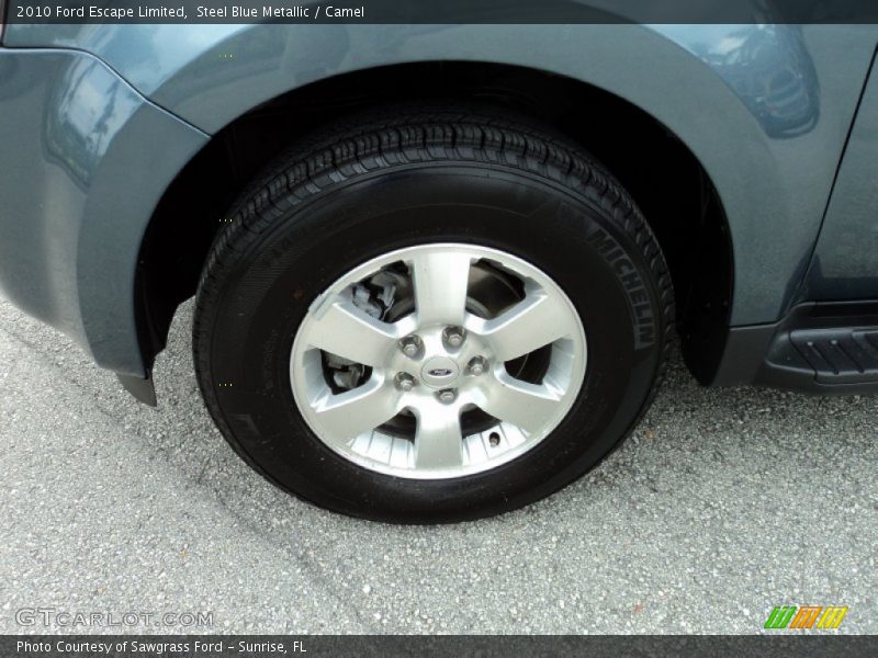 2010 Escape Limited Wheel