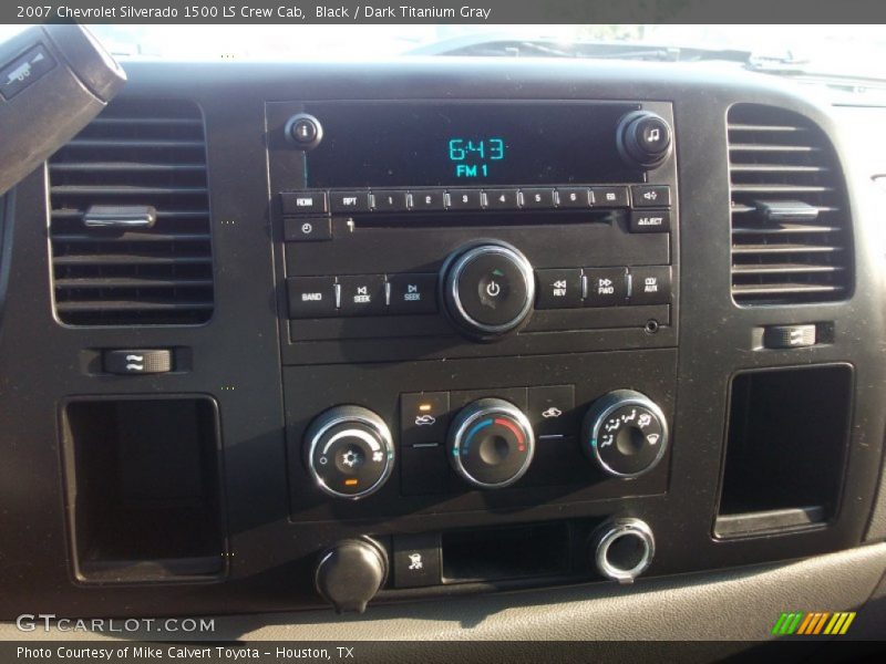 Black / Dark Titanium Gray 2007 Chevrolet Silverado 1500 LS Crew Cab