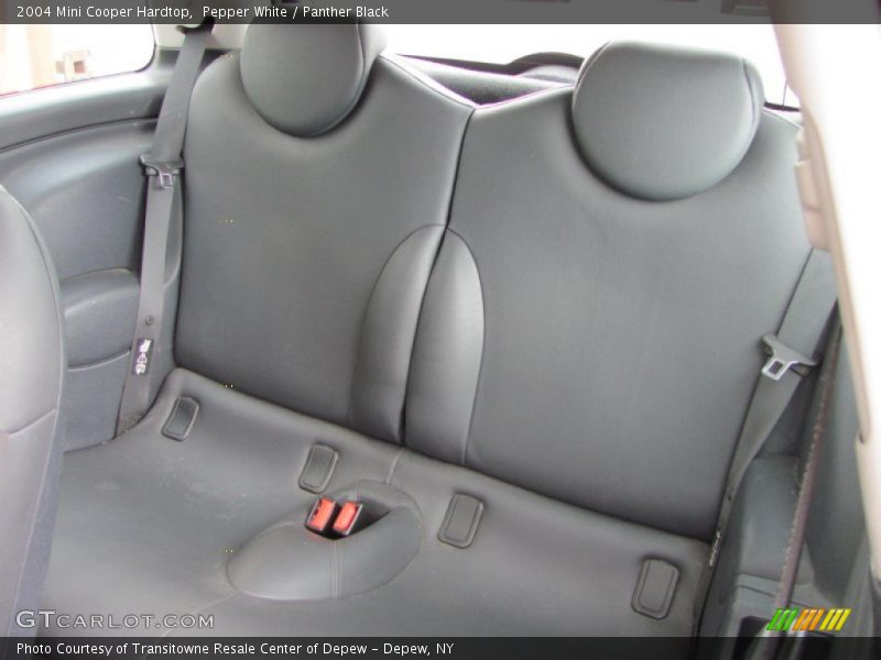 Pepper White / Panther Black 2004 Mini Cooper Hardtop